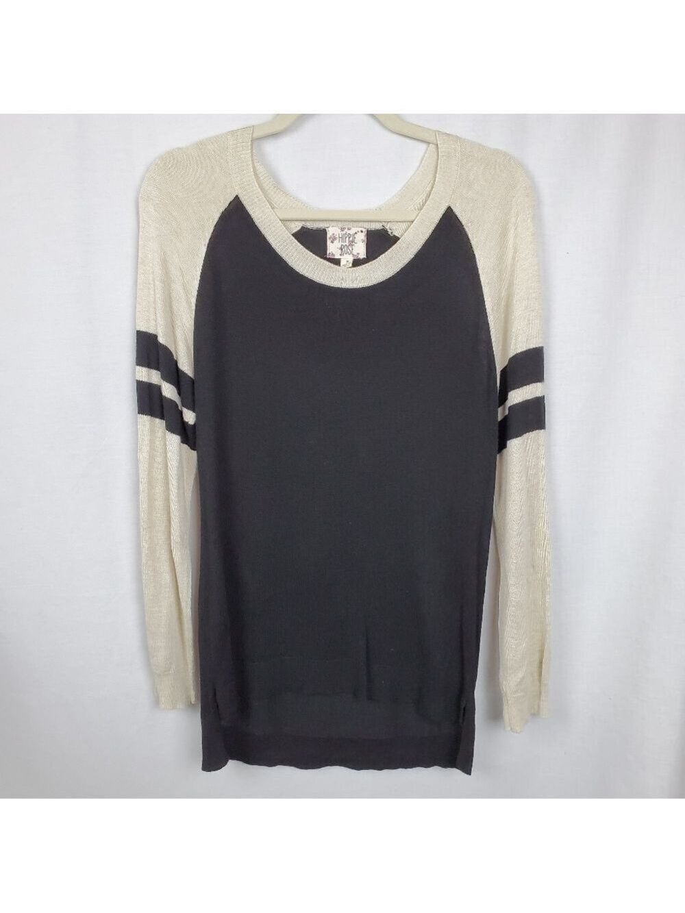Hippie Rose soft sz M high-low lightweight sweater